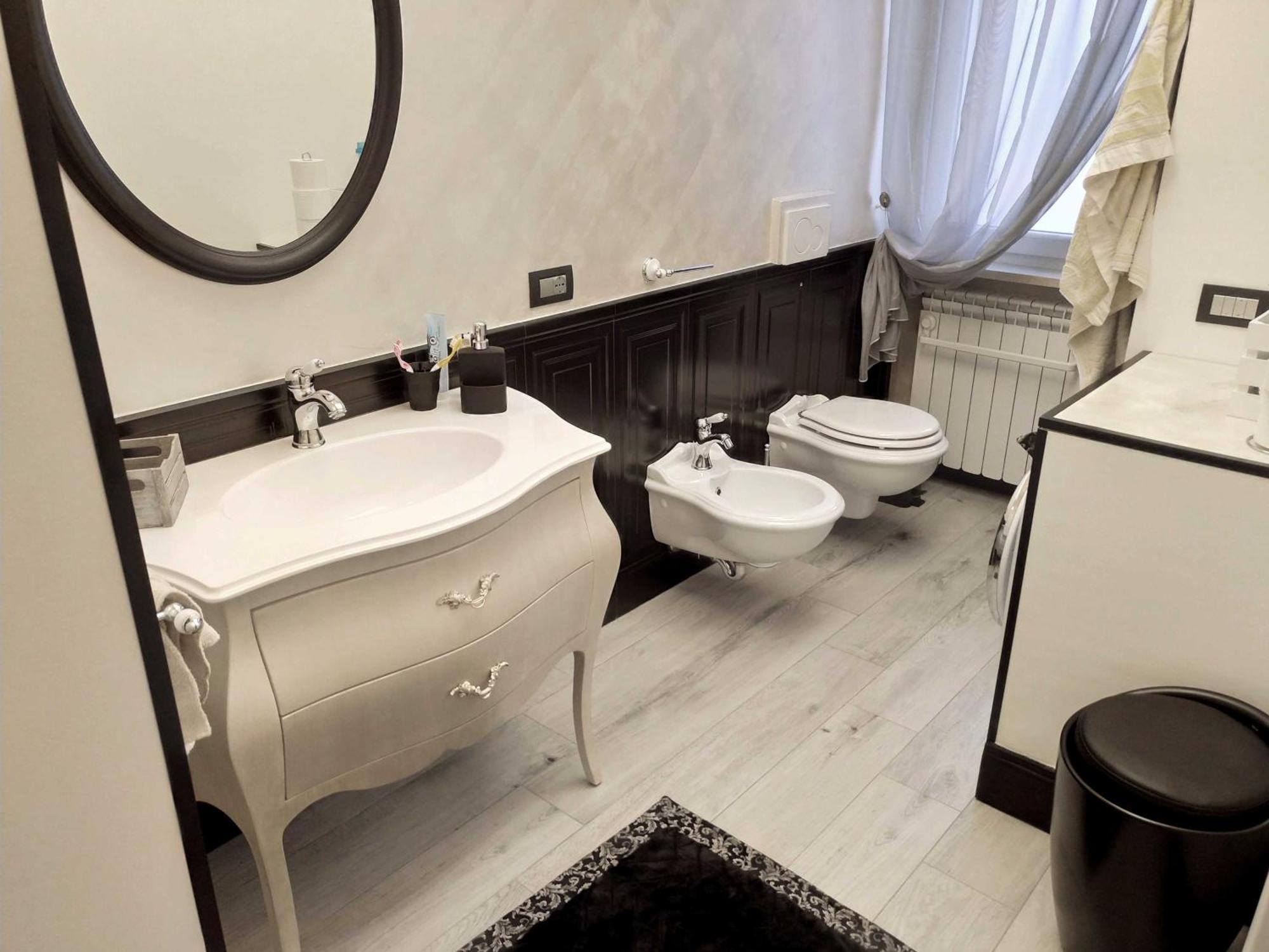 Alloggio Turistico Giulietta E Romeo - Intero Appartamento - Villafranca Di Verona, Zimmer, Holiday Rooms Exteriör bild